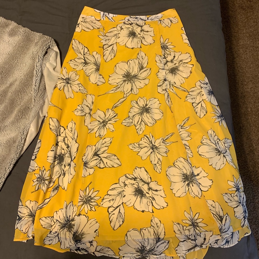 Ann Taylor midi floral skirt